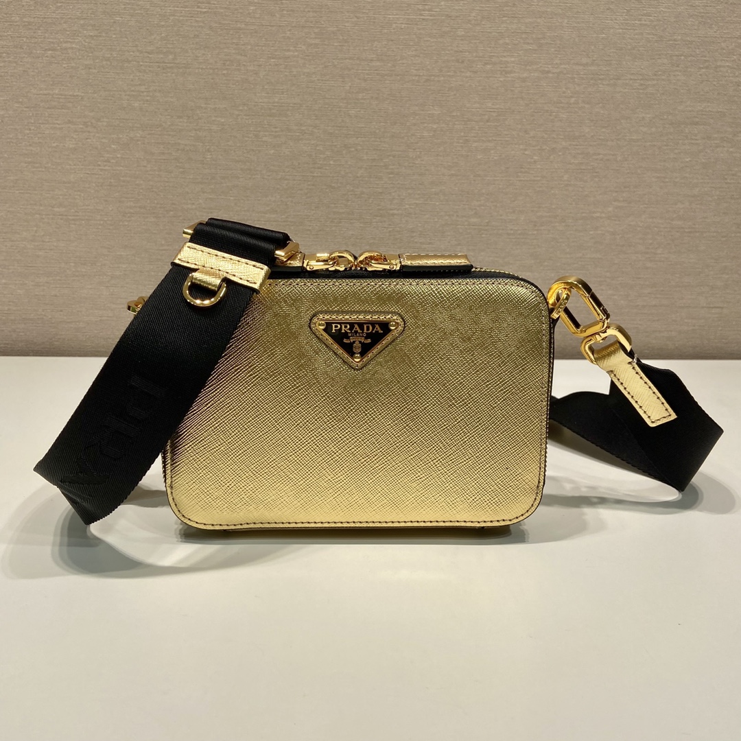 Prada_Messenger_Bag-2VH0